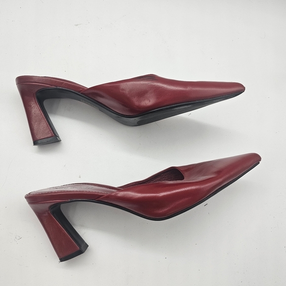 Jeffrey Campbell Unamused Cherry Red Block-Heel Pointed-Toe Mules Size 8 - Picture 12 of 16